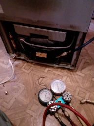 Ремонт холодильников: замена фреона, уплотнителя, реле, термодатчика, петель и многое другое